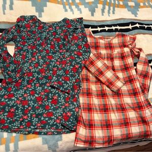 Cat & Jack Red and Green Fleece Nightgown size 6/7